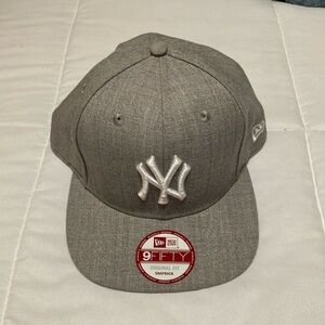 Mens NY Yankees Baseball Hat